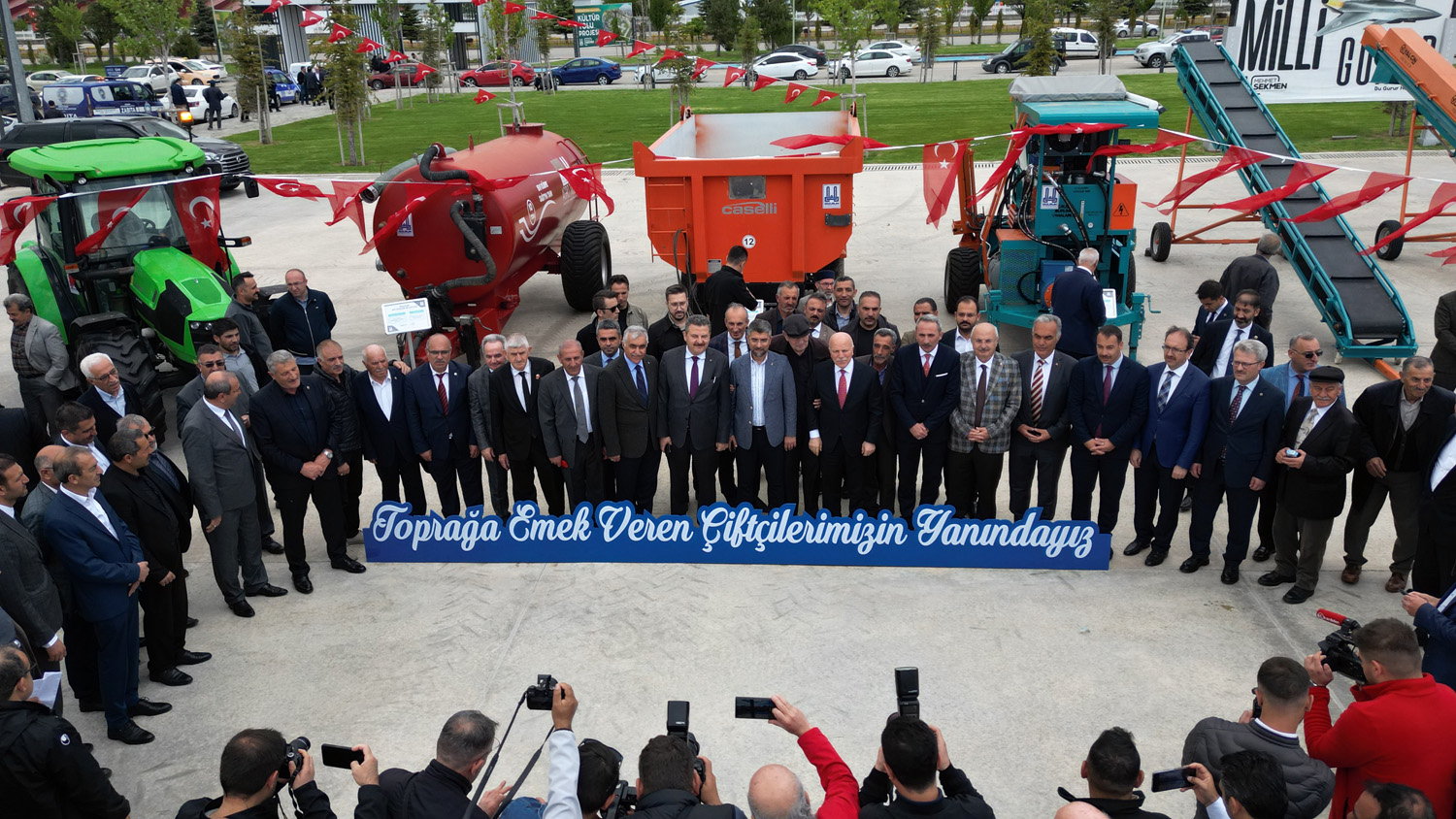 Büyükşehir araç parkını genişletiyor